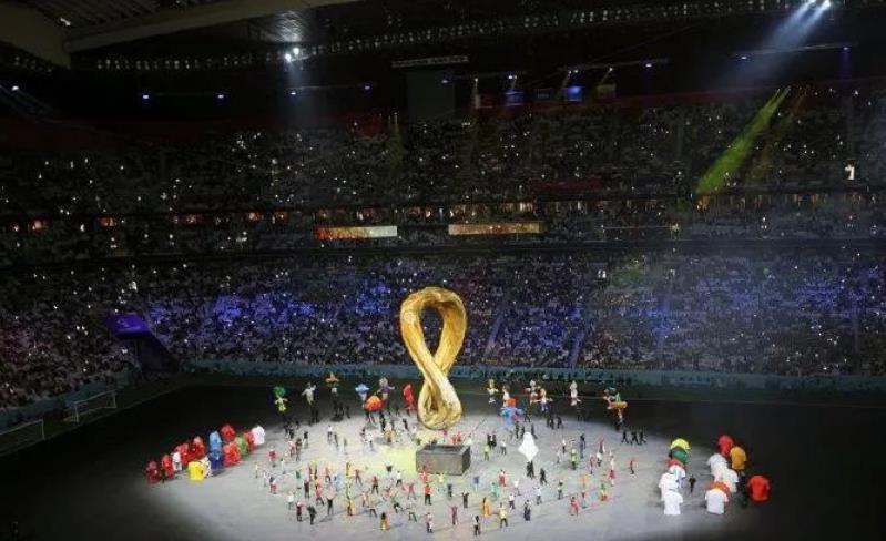 1xBET的1500㎡LED显示屏全方位服务卡塔尔世界杯