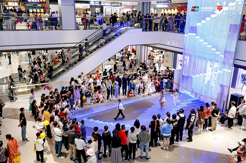 银川建发现代城LED透显著示屏项目